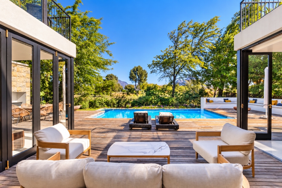 5 Bedroom Property for Sale in Pearl Valley at Val de Vie Western Cape